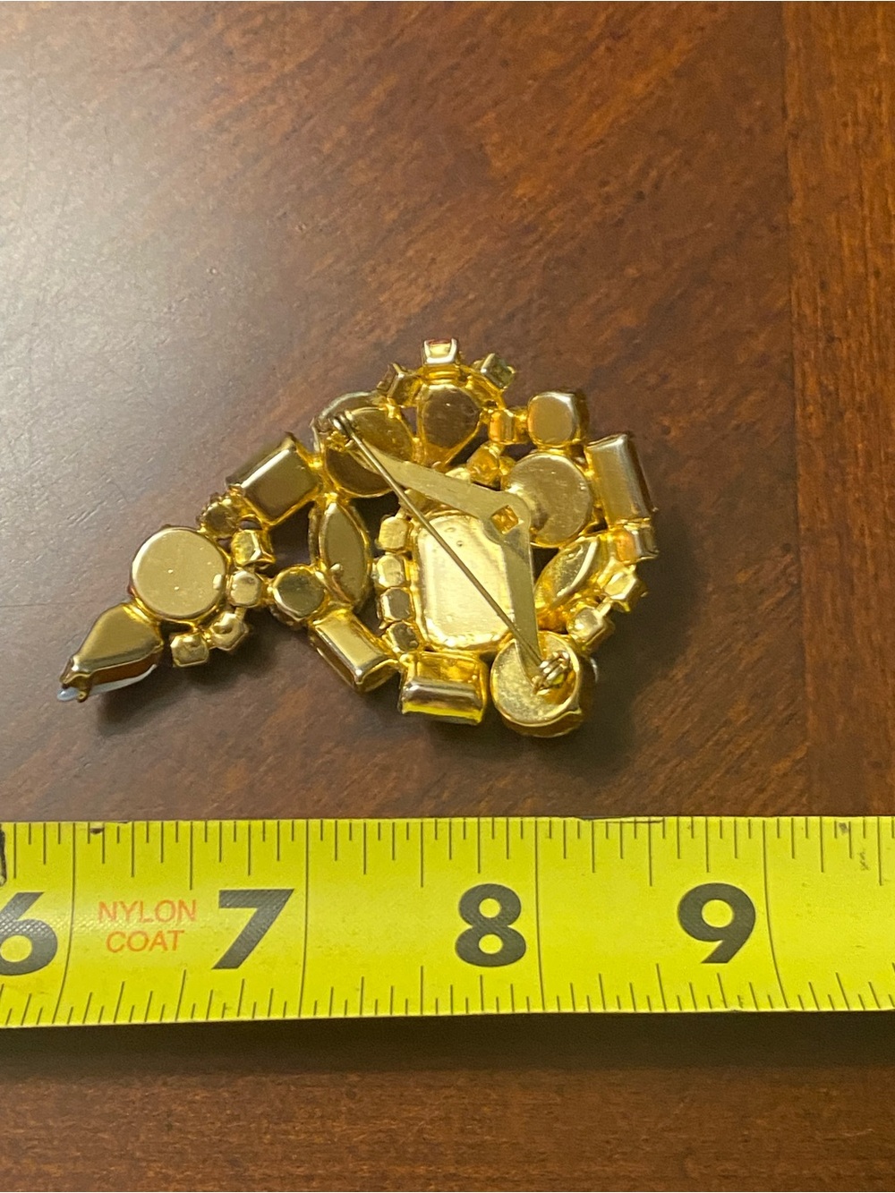 Vtg Juliana D&E Easter Egg Stippled Cabochon Pastel Asymmetric Statement Brooch - Picture 3 of 3